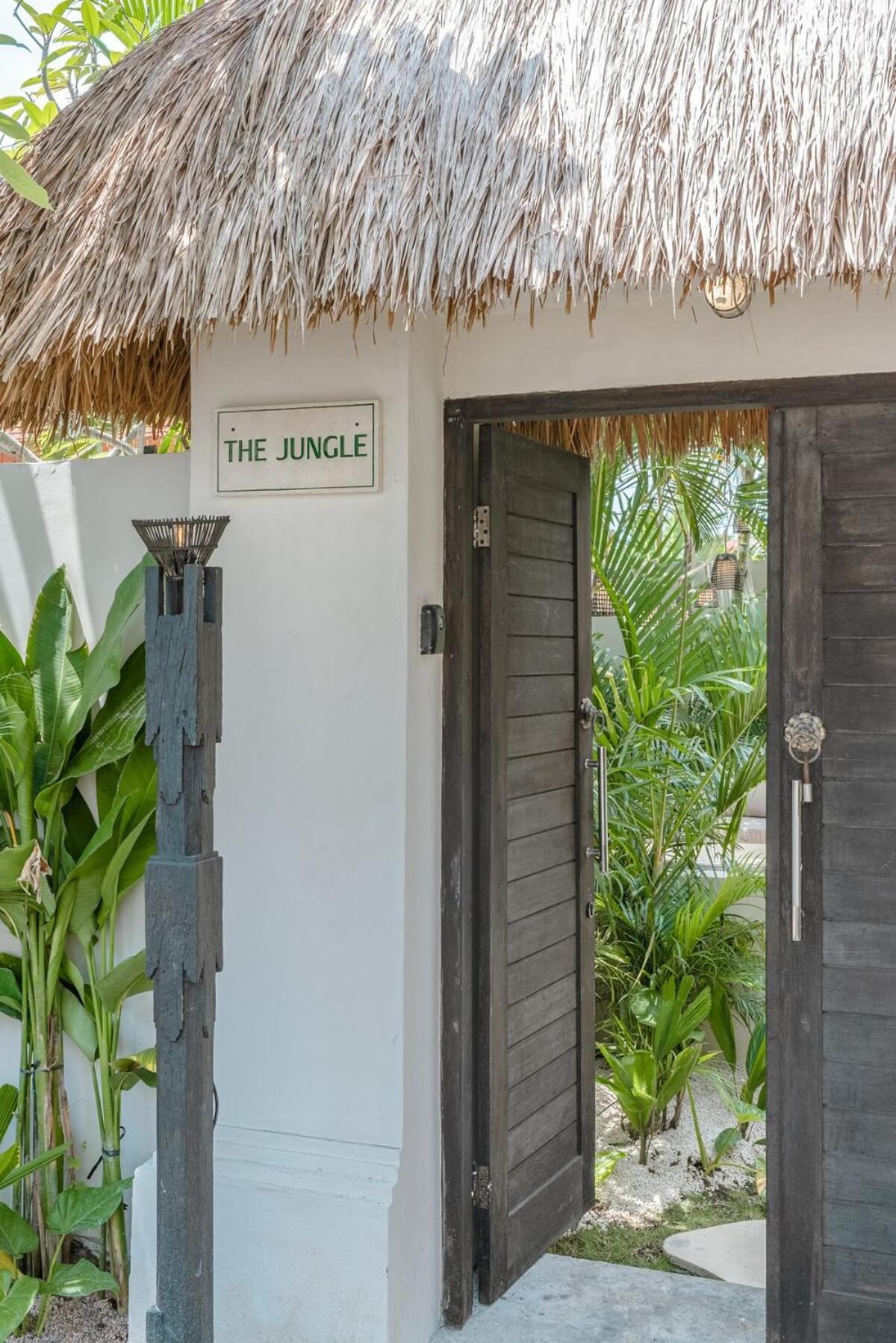 The Jungle - Luxurious & Tropical Concept - 3Br - Central Canggu Екстериор снимка