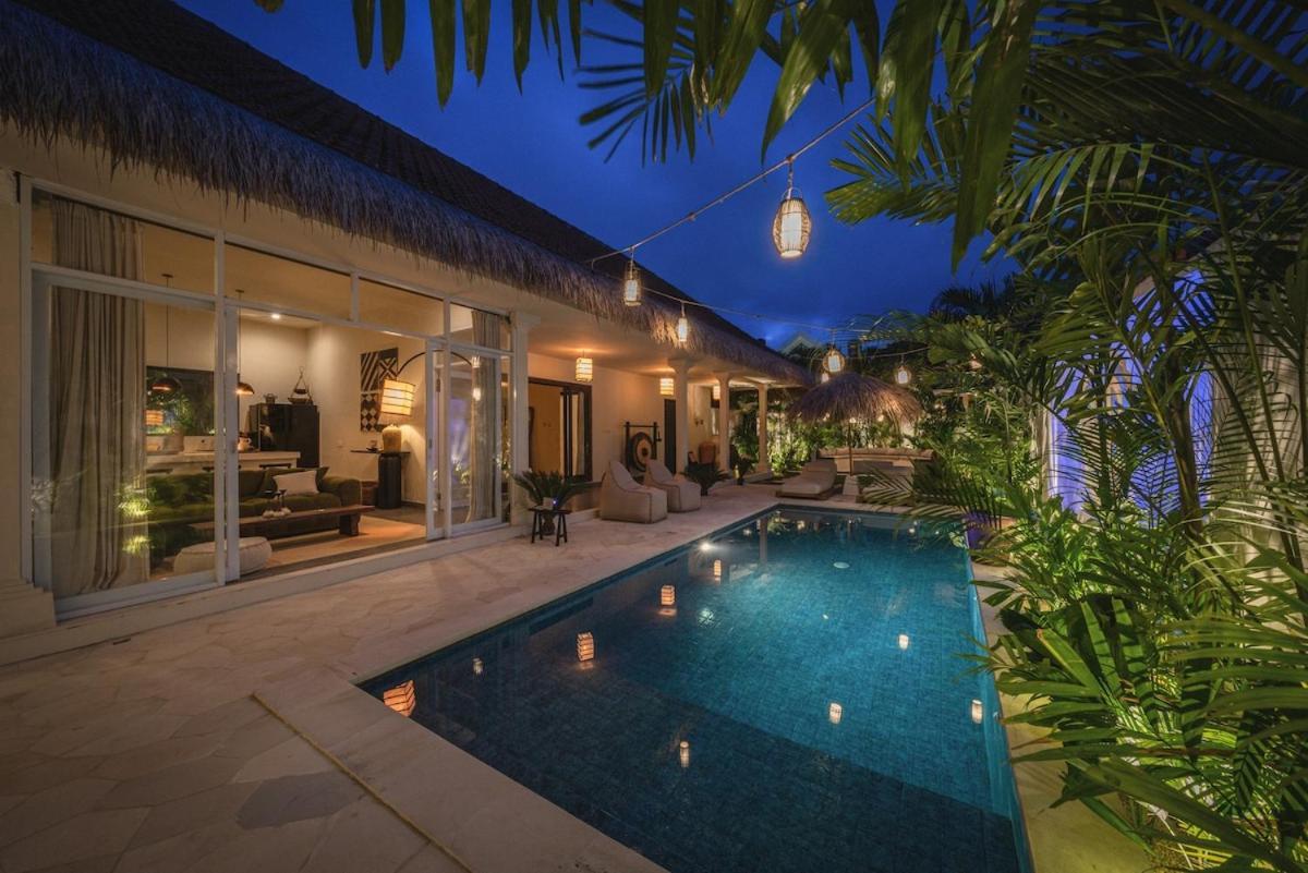 The Jungle - Luxurious & Tropical Concept - 3Br - Central Canggu Екстериор снимка