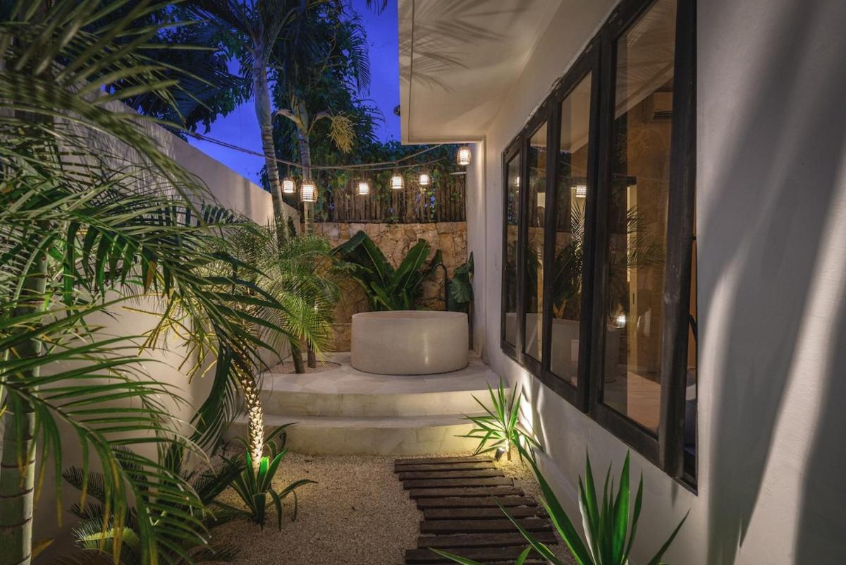 The Jungle - Luxurious & Tropical Concept - 3Br - Central Canggu Екстериор снимка